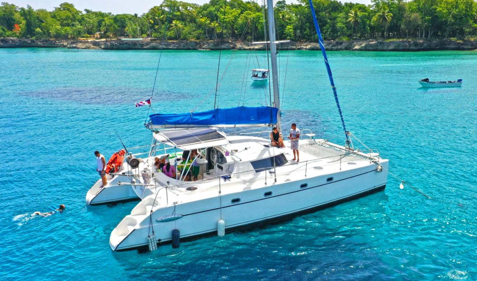 Schifferboot 65 Catamaran Charter